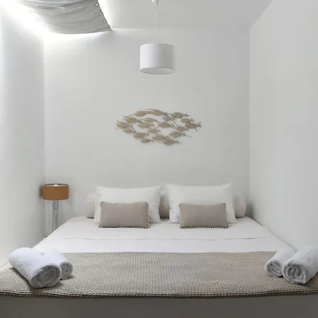 Luxury Calypso Beautiful Serene Sleeps Up To 11 Glisidia Villa Páros